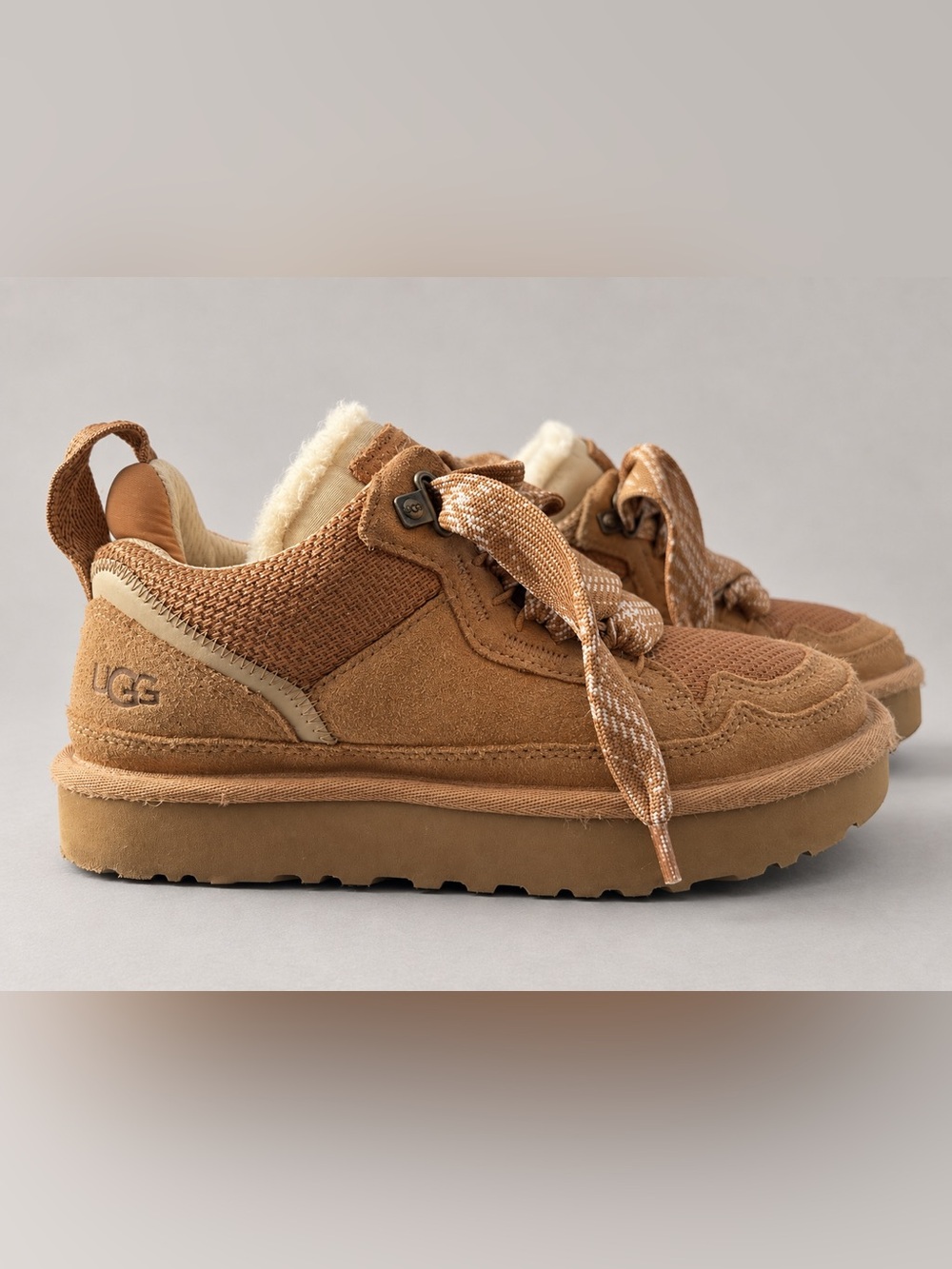 UGG Kids Chestnut Suede Lace-Up Bootie with Shearling Collar